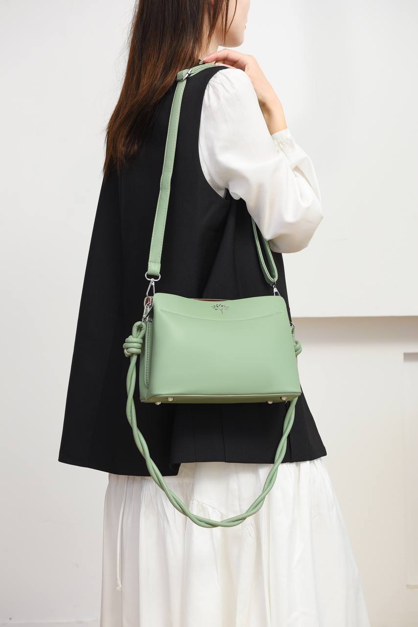 #color_Green